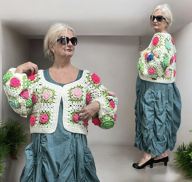 AGE oversized  acryl lotusbloemen patchwork korte vest, handgemaakt