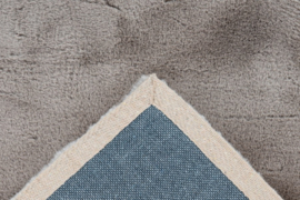 Vloerkleed VKW Effen Hoogpolig 'Heavenly' Taupe