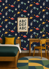 Studio Swaai – Space Explorer Behang | Nachtblauw SW-78-SE01