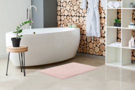 Badmat VKW Hoogpolig 'Heavenly' Powder Pink