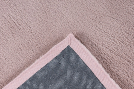 Vloerkleed VKW Effen Hoogpolig 'Esmeralda' Pastel Roze