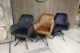 Eetkamerstoel Gaby geel velvet