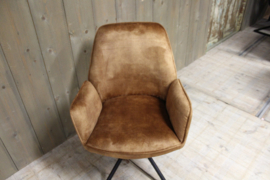 Eetkamerstoel Gaby geel velvet