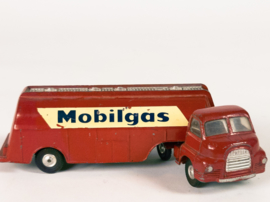 Corgi Toys - Big Bedford Tractor Unit - Made in Britain - No 1110 - Mobilgas - 60's