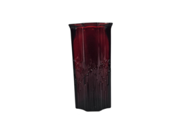 Avon - Ruby - Red - vaas - vintage - ´cranberry red´- gemerkt - 70's