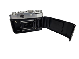 Carl Zeiss -  Ikon Contina - 45 mm les - W-Germany - 1950's