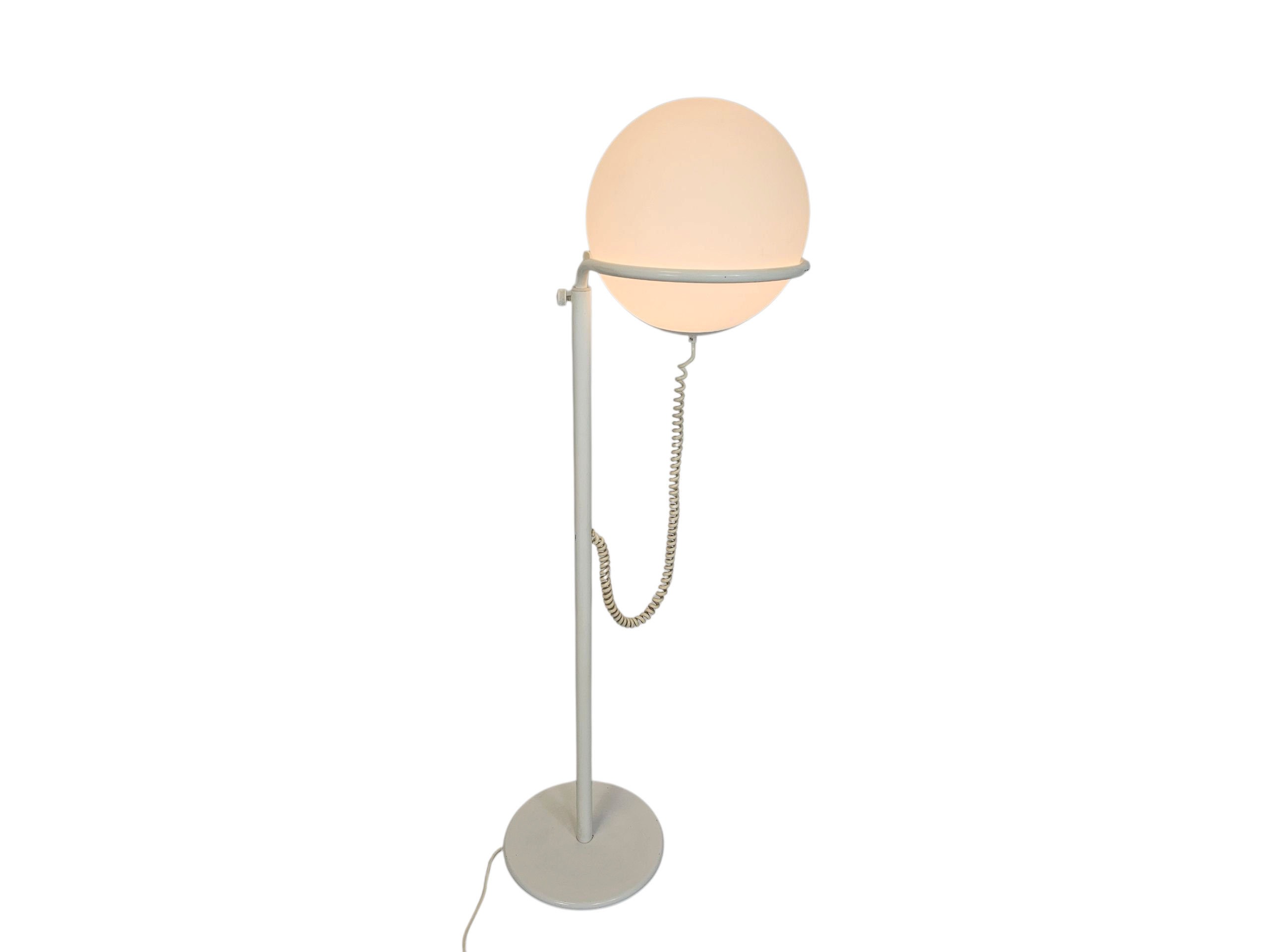 Hala Zeist - model 615 - vloerlamp met bol - 3e kwart 20e eeuw