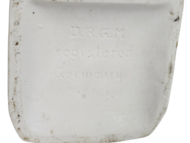 Biscuit - D.R.G.M. - registered Germany - kandelaar - 2e kwart 20e eeuw
