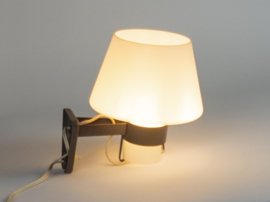 Philips - Made in Holland - designer Louis Kalff - model NX 34E - wandlamp - satijnglas - 60's