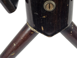 Cesare Lacca - Italian design - Magazine holder - gelakt hout - messing - 50's