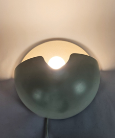 Harvey Guzzini - model Mezzanotte - wandlamp - kunststof - Italie - 1970s