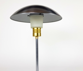 Ikea - model B0205 - Ufo lamp - Bauhaus stijl - 80's