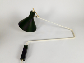 Anvia - ontwerp J.J.M. Hoogervorst - model 7058 - 'swingarm' - wandlamp - 1950's