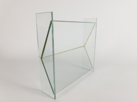 Daskas - design object - V- vaas -glas -Rob Dashorst - 80's