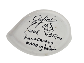 Regina - firma Van der Want & Barras - Floris Meydam - Kunstaardewerkfabriek - WB - handpainted - schaaltje - 1945-1970