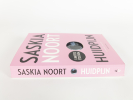 Saskia  Noort - Huidpijn - Limited Edition - gesigneerd - 7e druk - 2016