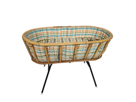 Rohe Noordwolde - wieg - rotan - 60's