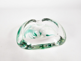 Kristalunie Maastricht - Max Verboeket  - dubbelwandige vaas met ingesloten  groene kleuren - 60's