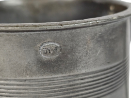 Victora Regina -Engeland -  Bierpul -  1 pint - tin - 1860/1870