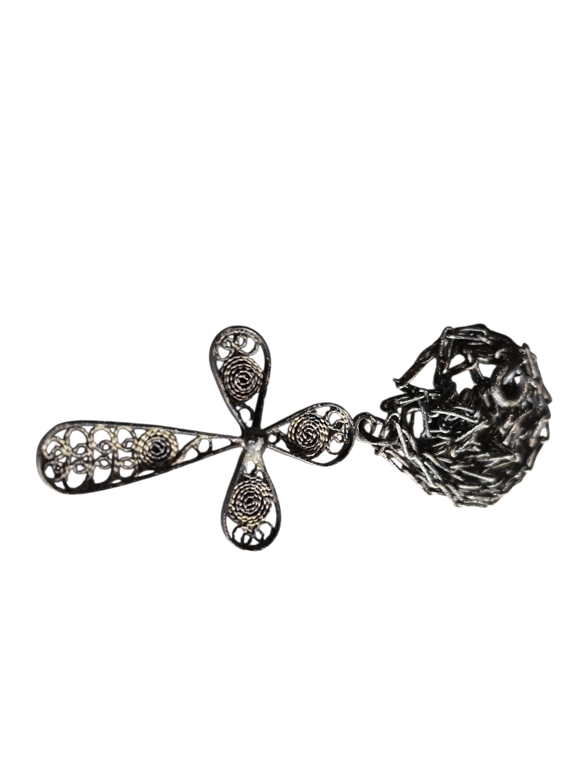Crucifix - filigraan techniek - zilver - 19e eeuw