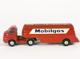 Corgi Toys - Big Bedford Tractor Unit - Made in Britain - No 1110 - Mobilgas - 60's