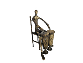 Verbronsd- Man met Congo Drums - beeld - 3e kwart 20e eeuw