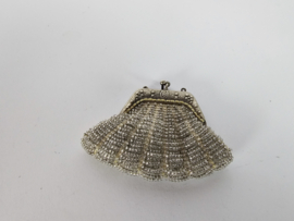 Vintage - Kralenbeursje - munten portemonneetje - verzilverd - 3e kwartje 20 eeuw