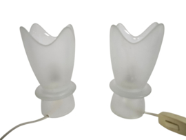 'Tullip' - gesatineerd glas - 2 x tafellampjes - Duitslande - 3e kwart 20e eeuw