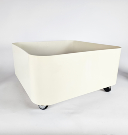 Kartell -  design Ana Castelli Ferrieri -   model 4682 - trolley - verrijdbare plantenbak - Italie - 60's