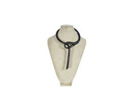 Anne Marie Beretta - ketting - gepatineerd gerold metaal - minimalistisch -  gesigneerd - post modern -  Parijs - 80's