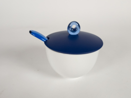 Guzzini - Made in Italy - plastic design - porselein - design Queensberry Hunt Levien  - suikerpot met lepel - 2000