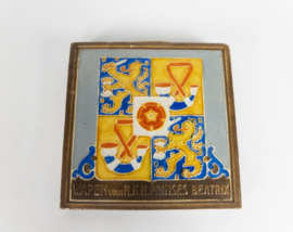 Westraven Utrecht - Cloisonné tegel Wapen van H.K.H. Prinses Beatrix - 1938