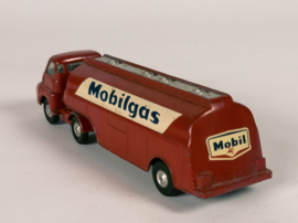 Corgi Toys - Big Bedford Tractor Unit - Made in Britain - No 1110 - Mobilgas - 60's