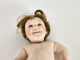 Vintage - Ashton Drake Galeries -  Doll - Biscuit - U.S. 1997