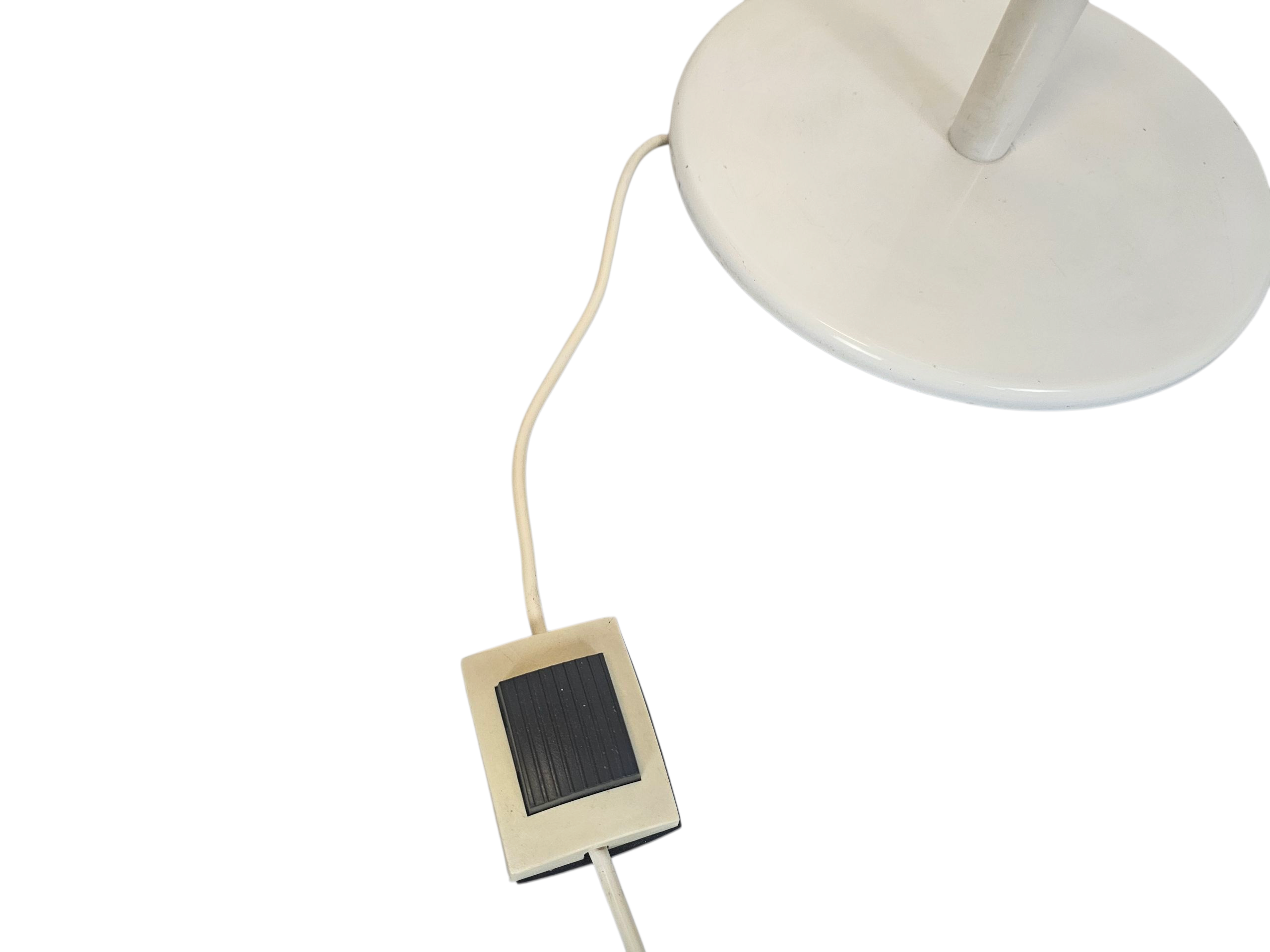 Hala Zeist - model 615 - vloerlamp met bol - 3e kwart 20e eeuw
