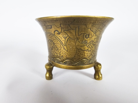 Wierrook - offer pot - koper - gegraveerd - China -  3e kwart 20 e eeuw