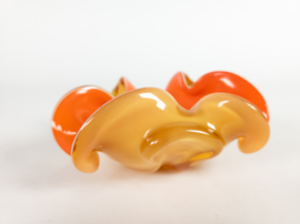 Murano - zeester vormige - asbak - oranje/geel/oker kleurig - 60's