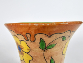 Plateelbakkerij de Iris - Gouda - aardewerk vaas met floraal decor - 1925/1968
