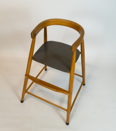 Nanna Ditzel -  'Midcentury Child’s High Chair' -  hout - Denemarken -1960