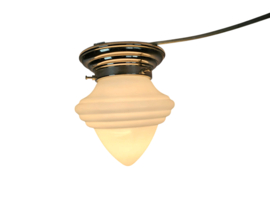 Giso Gipsen - plafonniere - 'eikel' - opaalglas - nikkel