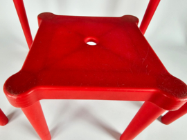 Ikea - model Utter - design Knut & Marianne Hagberg - kindertafeltje en stoel - 90's