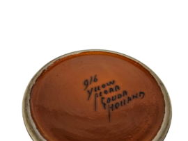 Flora keramiek - Gouda - model Yellow 916 -  1970's