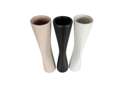 Flora Keramiek - Hardenberg - design Jeroen Bechtold - rozenvazen - 1988