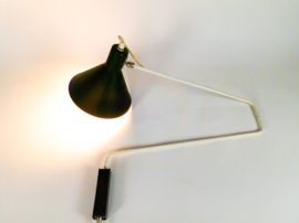 Anvia - ontwerp J.J.M. Hoogervorst - model 7058 - 'swingarm' - wandlamp - 1950's