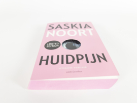 Saskia  Noort - Huidpijn - Limited Edition - gesigneerd - 7e druk - 2016