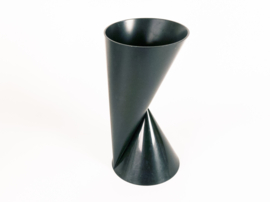 Paul Baars - Vaas 2 - zwart - plastic design - 1997