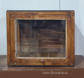 Vitrine - kastje
