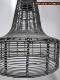 Stoere zwarte hanglamp / H 50 cm