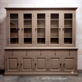 Grote Vitrinekast / buffetkast in taupe kleur