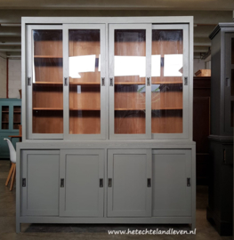 Verkocht Winkelkast /4 x  schuifdeuren / e 4096